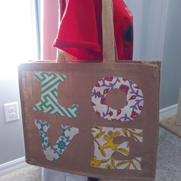 Artisan Handbags - 🌞New Artisans Jute LOVE Big Shoulders Tote Bag